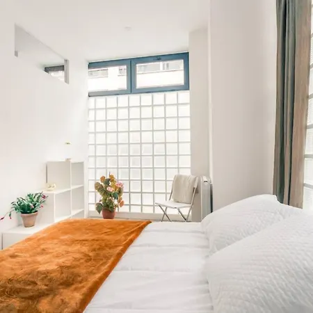 Batignolles Charming And Cozy For 8p Paris
