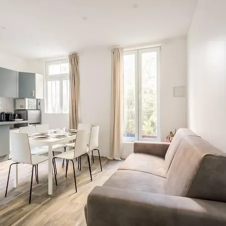 Batignolles Charming And Cozy For 8p * Paris